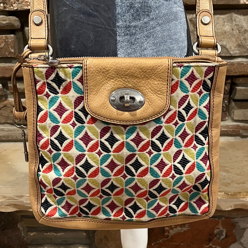 Fossil Multicolor Geometric Pattern Crossbody Sho… - image 2